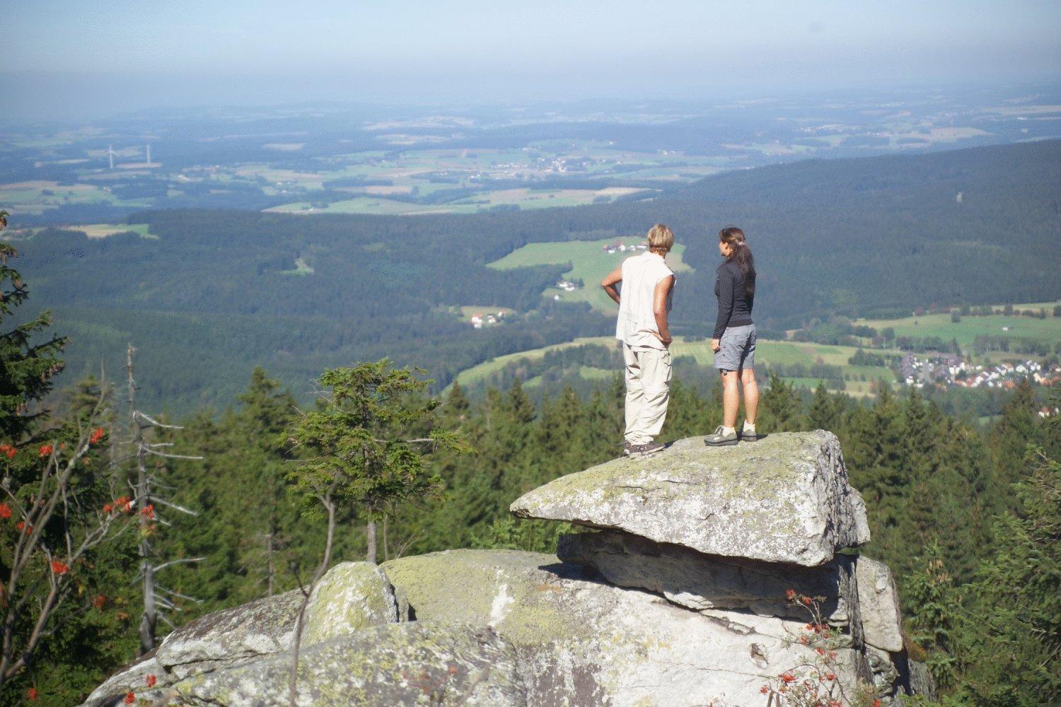 Gasthof Deutscher Adler Und Hotel Puchtler บิชอฟสกรุน ภายนอก รูปภาพ